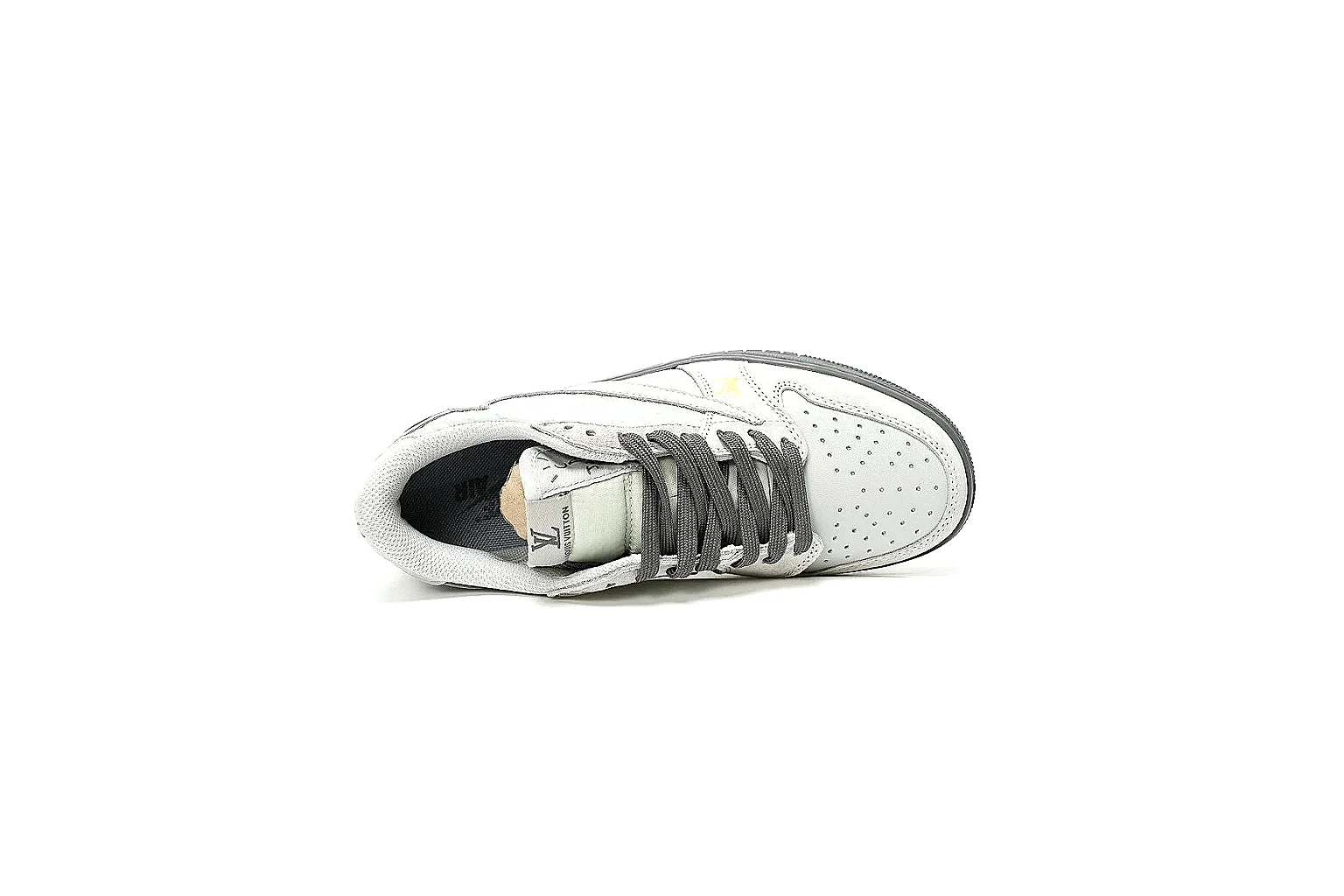 Kako Scout comparison images for Nike White Gray Low Court thumbnail 2