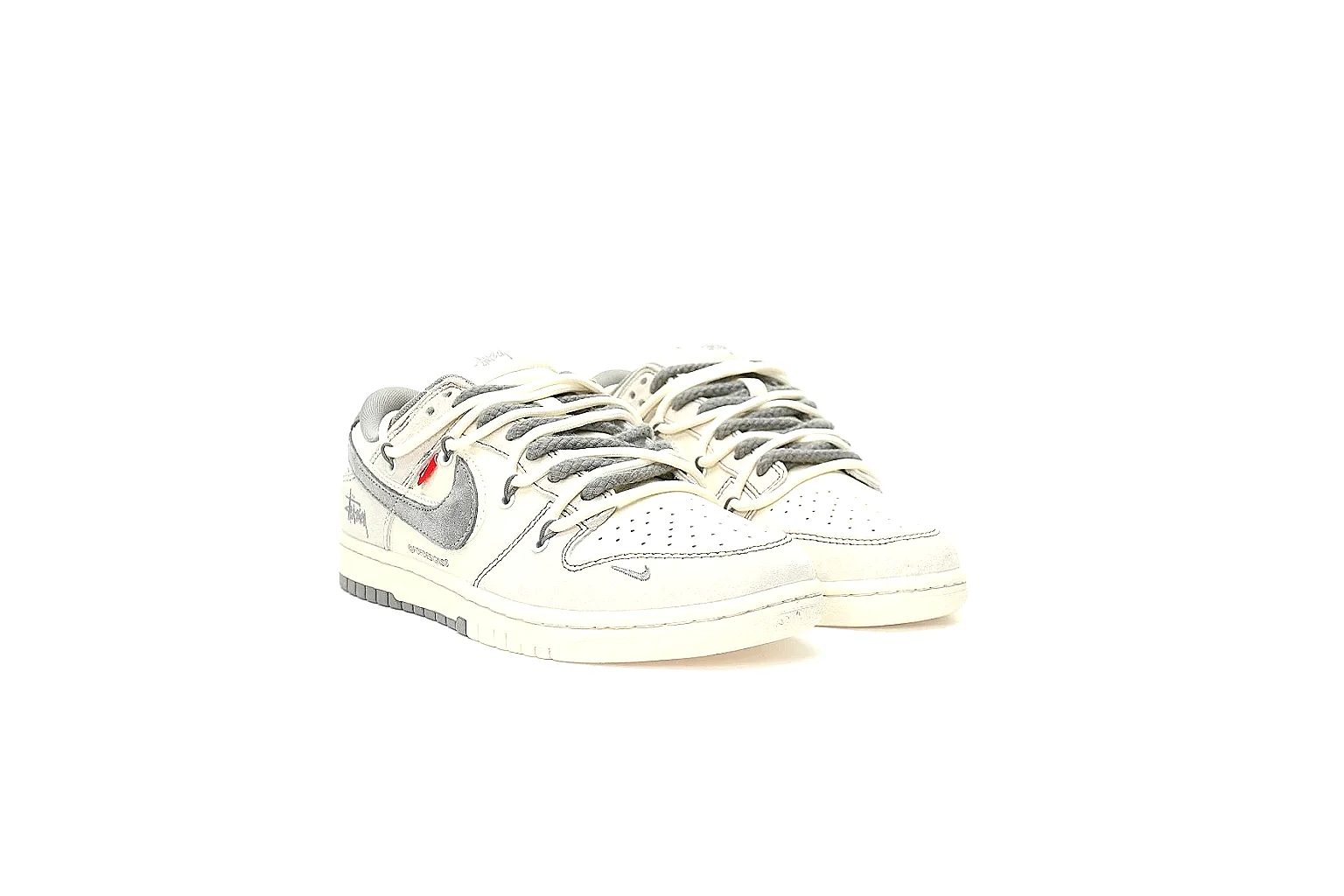Kako Scout comparison images for Nike White Gray Low Court thumbnail 4