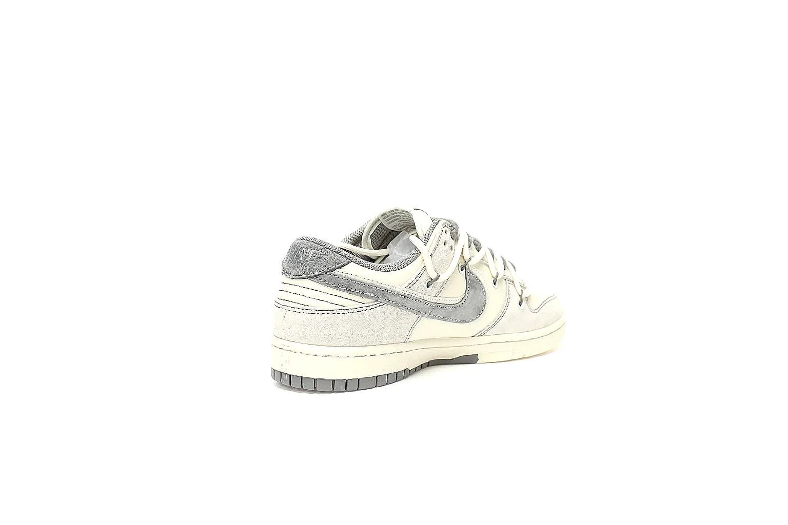 Kako Scout comparison images for Nike White Gray Low Court thumbnail 6