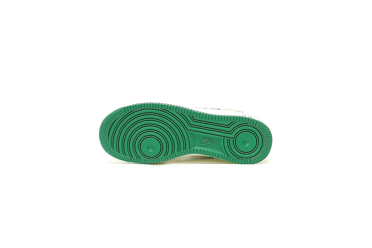 Kako Scout comparison images for Nike White Green Yellow Low Court Sneaker thumbnail 3
