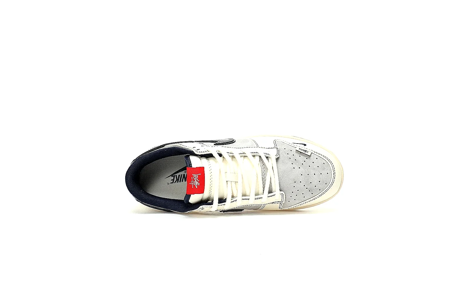 Kako Scout comparison images for Nike White Navy Red Low Court thumbnail 3