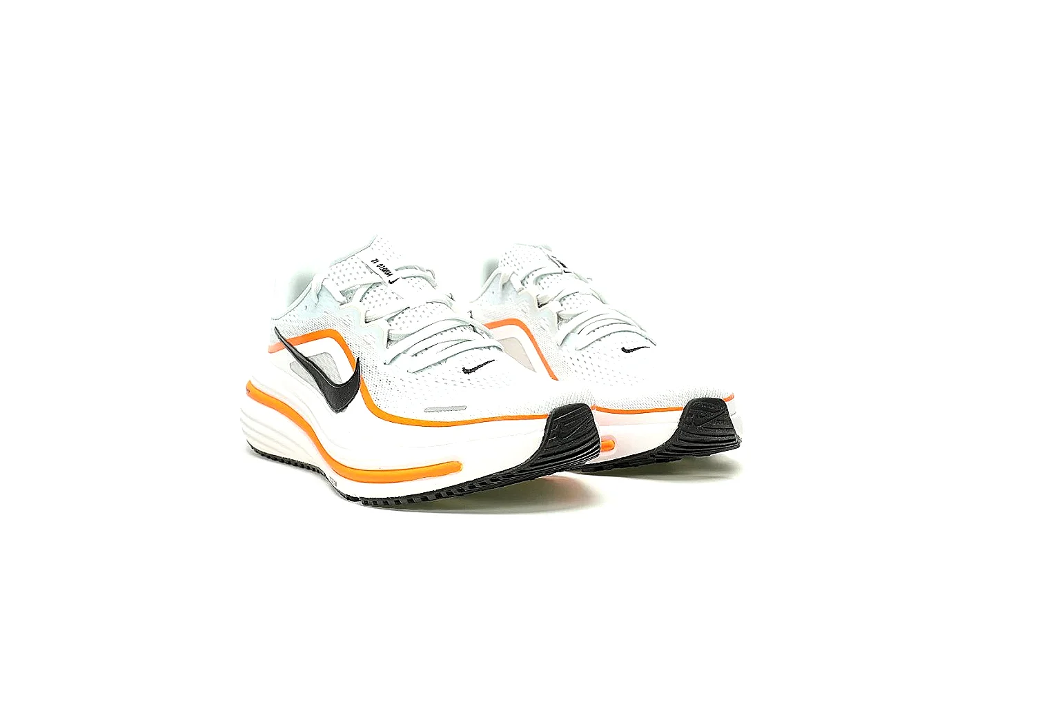 Kako Scout comparison images for Nike White Orange Retro Runner Sneaker thumbnail 4