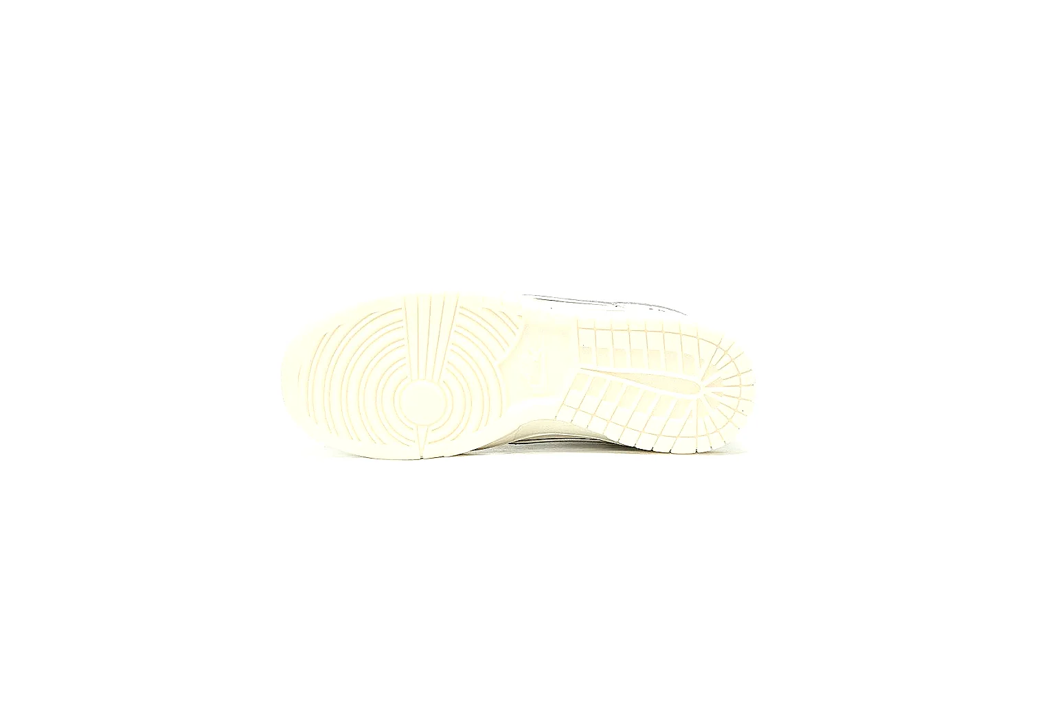 Kako Scout comparison images for Nike White Pink Low Court thumbnail 3