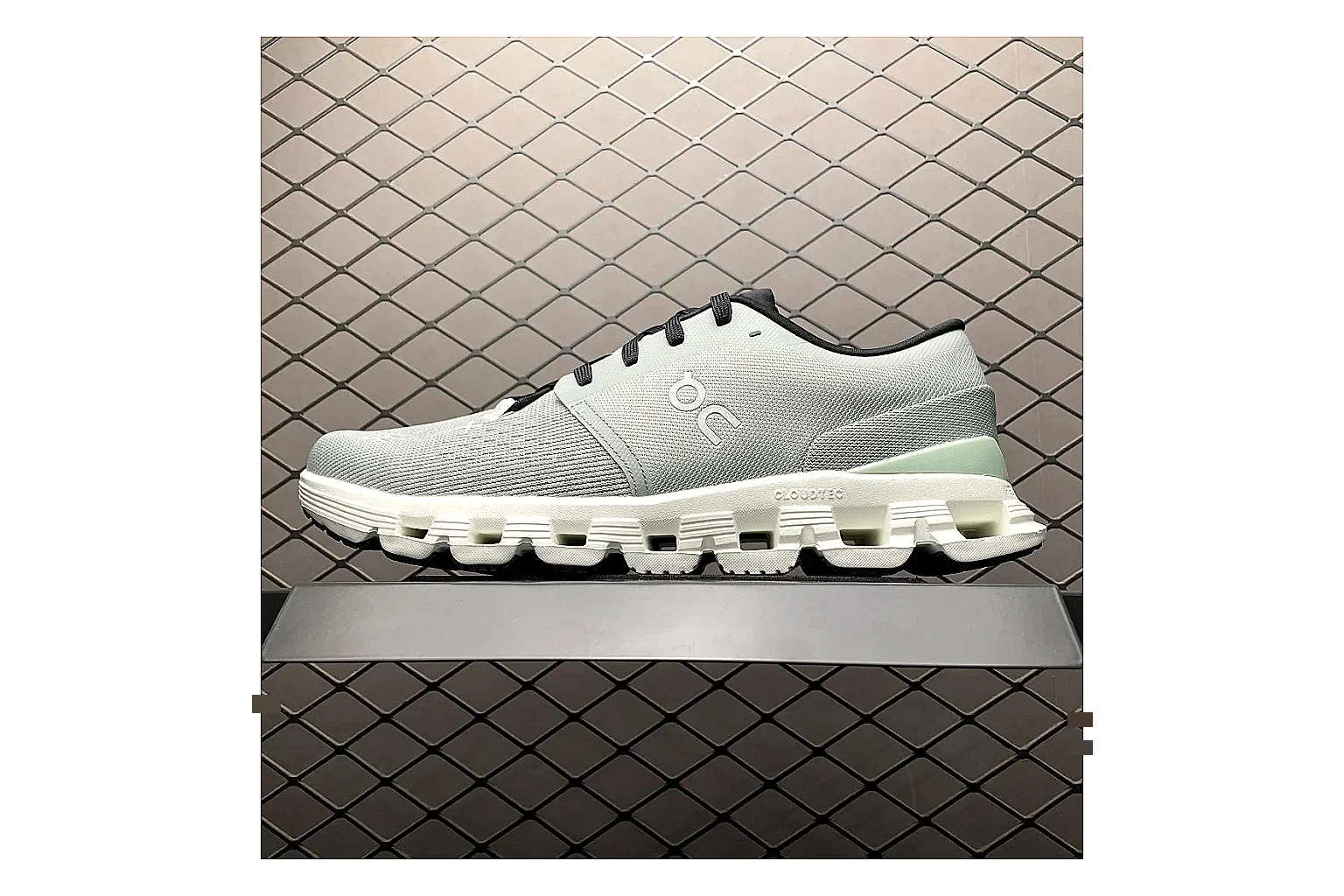 On Cloud X Grey Green Sneaker comparison signal photo with grey green cloud x trainer with mixed upper and trainer shape