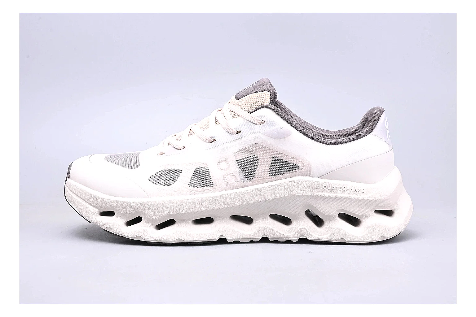 On Cloudtilt White Grey Sneaker comparison signal photo with white grey cloudtilt lifestyle trainer with mixed upper and trainer shape