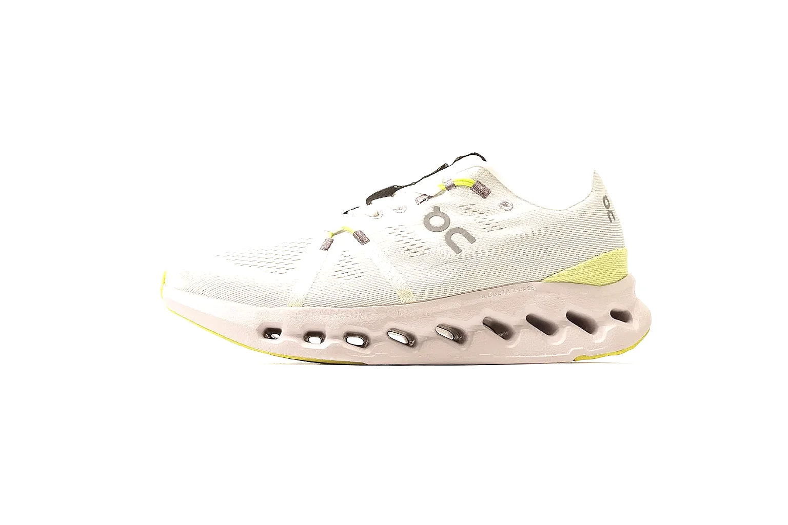 Kako Scout comparison images for On Cream Yellow Cloud Runner thumbnail 2