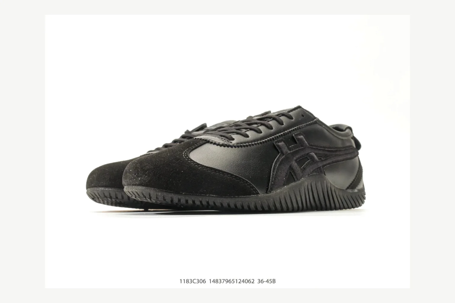 Onitsuka Tiger Black Low Sneaker comparison signal photo with black retro stripe low-top with mixed-material upper and low-profile shape thumbnail 4