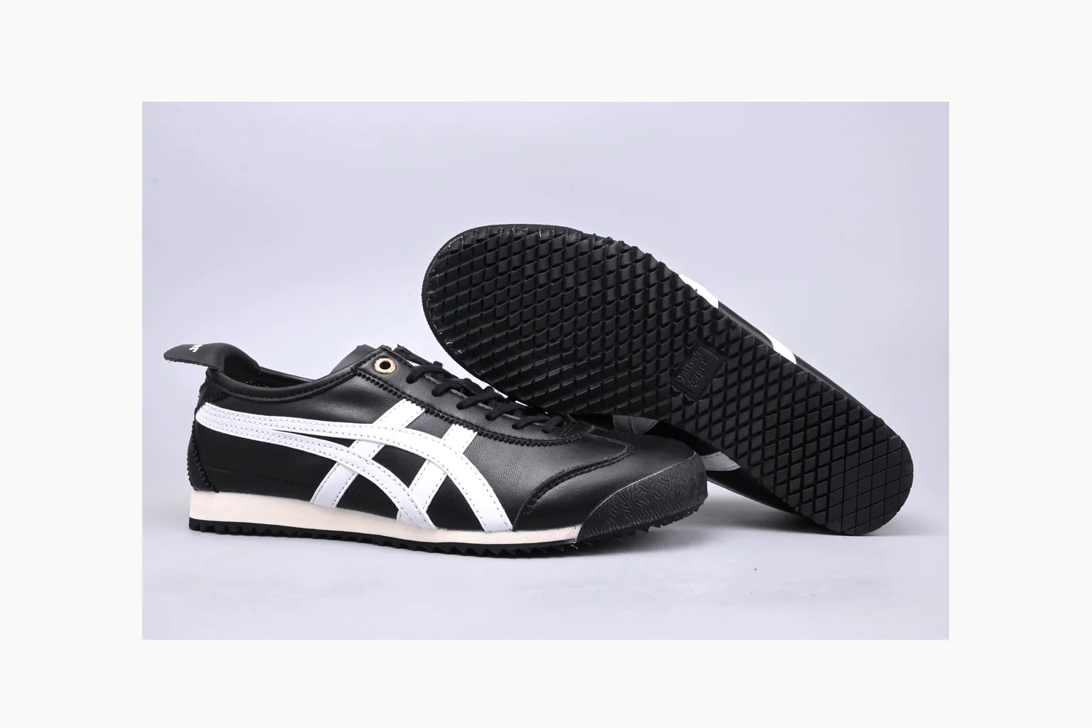 Onitsuka Tiger Black White Sneaker comparison signal photo with white black onitsuka tiger with mixed upper and low top shape thumbnail 5