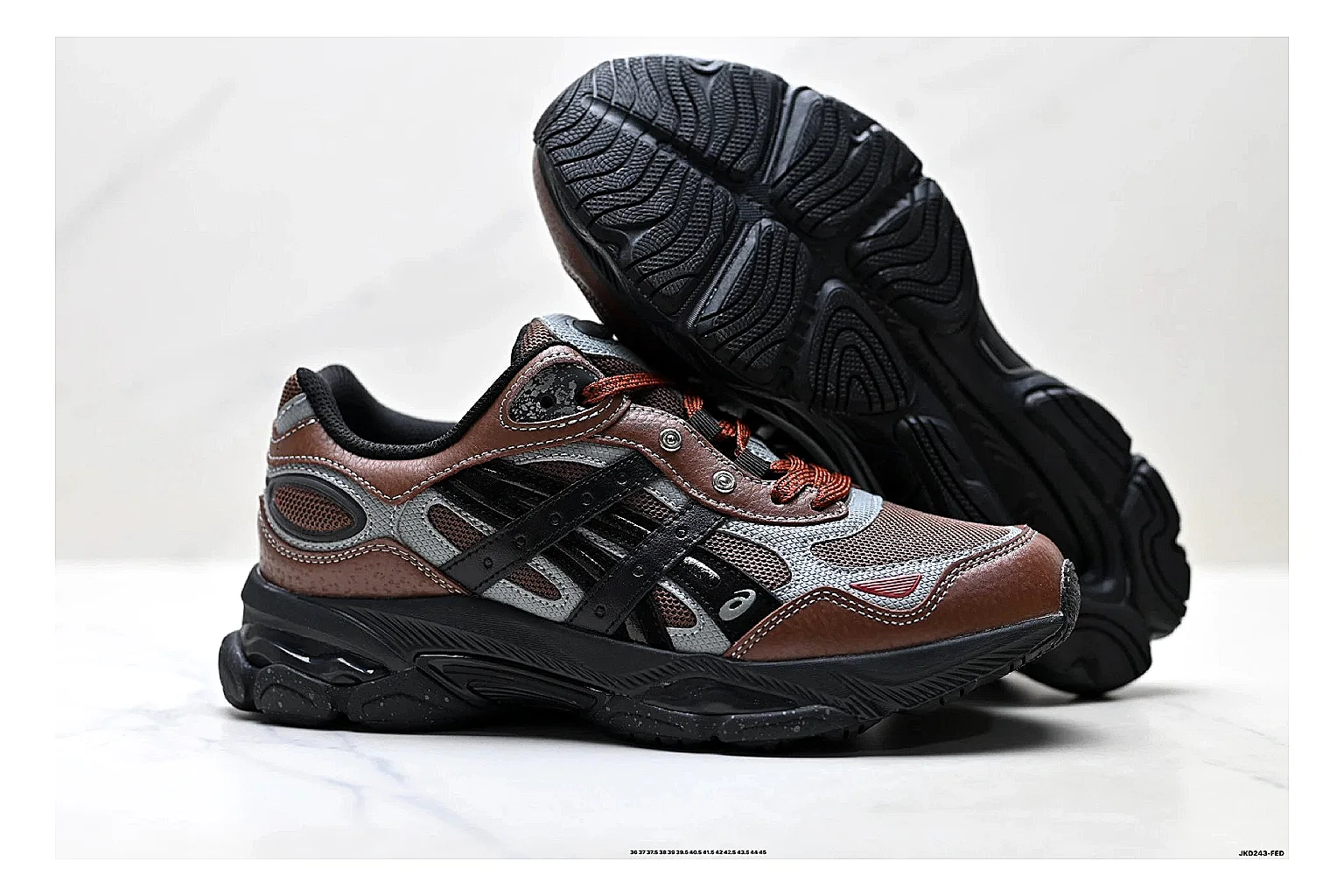 Onitsuka Tiger GEL-C 2.0 Brown Black Sneakers comparison signal photo with brown black mesh runner sneakers with mesh-leather texture, side-profile shape, upper panel lines, and outsole detail thumbnail 5