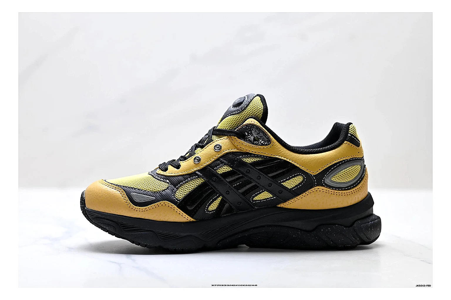 Onitsuka Tiger GEL-C 2.0 Yellow Black Sneakers comparison signal photo with yellow black mesh runner sneakers with mesh-leather texture, side-profile shape, upper panel lines, and outsole detail thumbnail 6