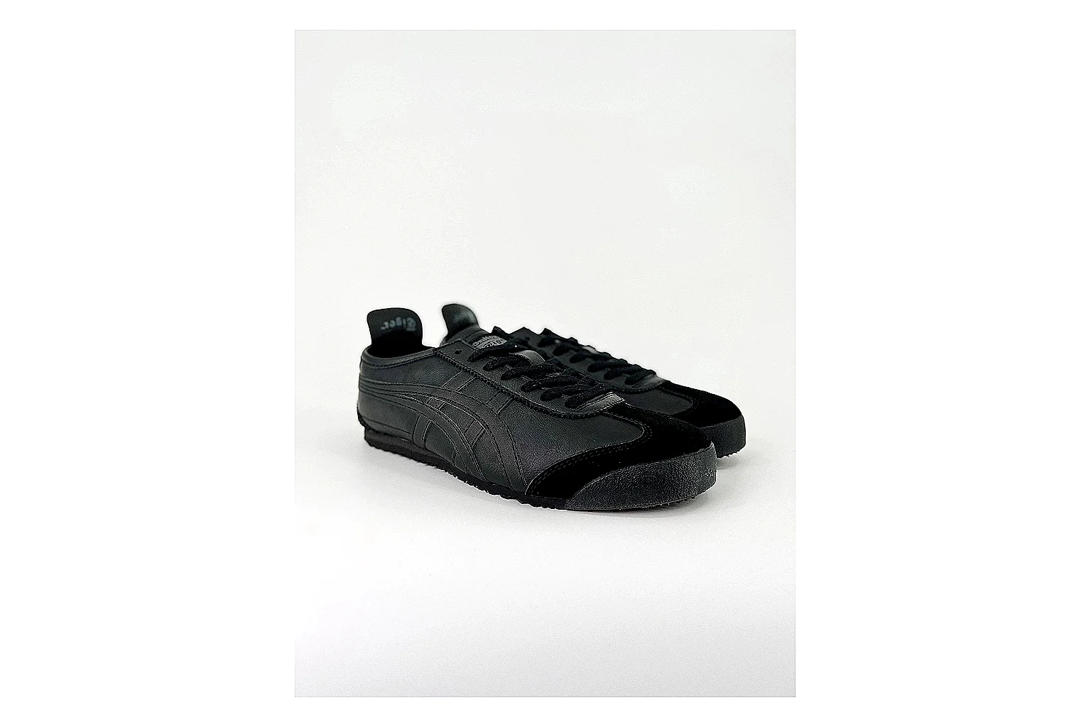kakoscout.com Onitsuka Tiger Mexico 66 Black comparison signal card six-photo gallery