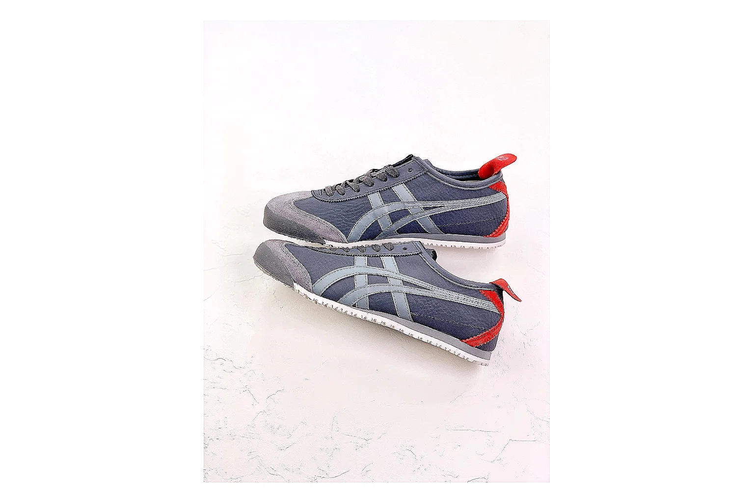 kakoscout.com Onitsuka Tiger Mexico 66 Gray Red comparison signal card six-photo gallery thumbnail 6