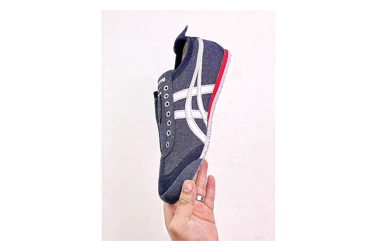 kakoscout.com Onitsuka Tiger Mexico 66 Navy Red comparison signal card six-photo gallery thumbnail 5