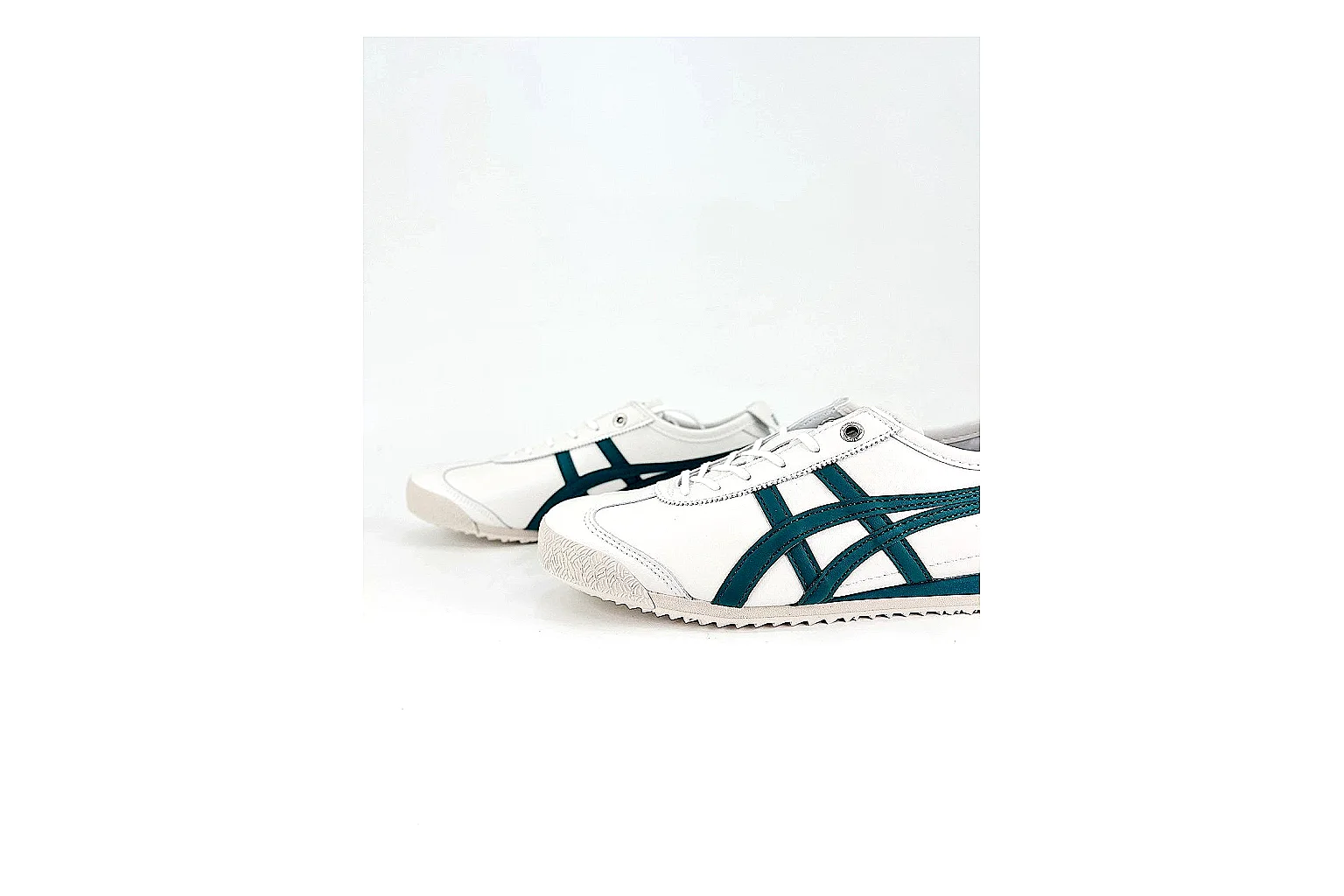 kakoscout.com Onitsuka Tiger Mexico 66 White Green comparison signal card six-photo gallery thumbnail 4