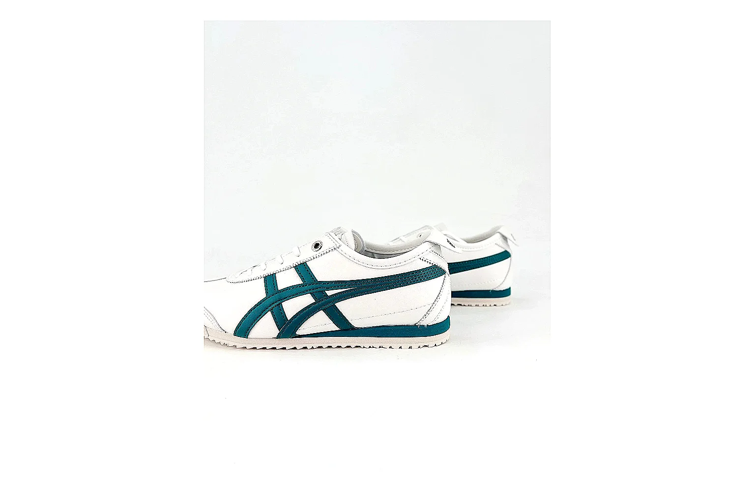 kakoscout.com Onitsuka Tiger Mexico 66 White Green comparison signal card six-photo gallery thumbnail 5