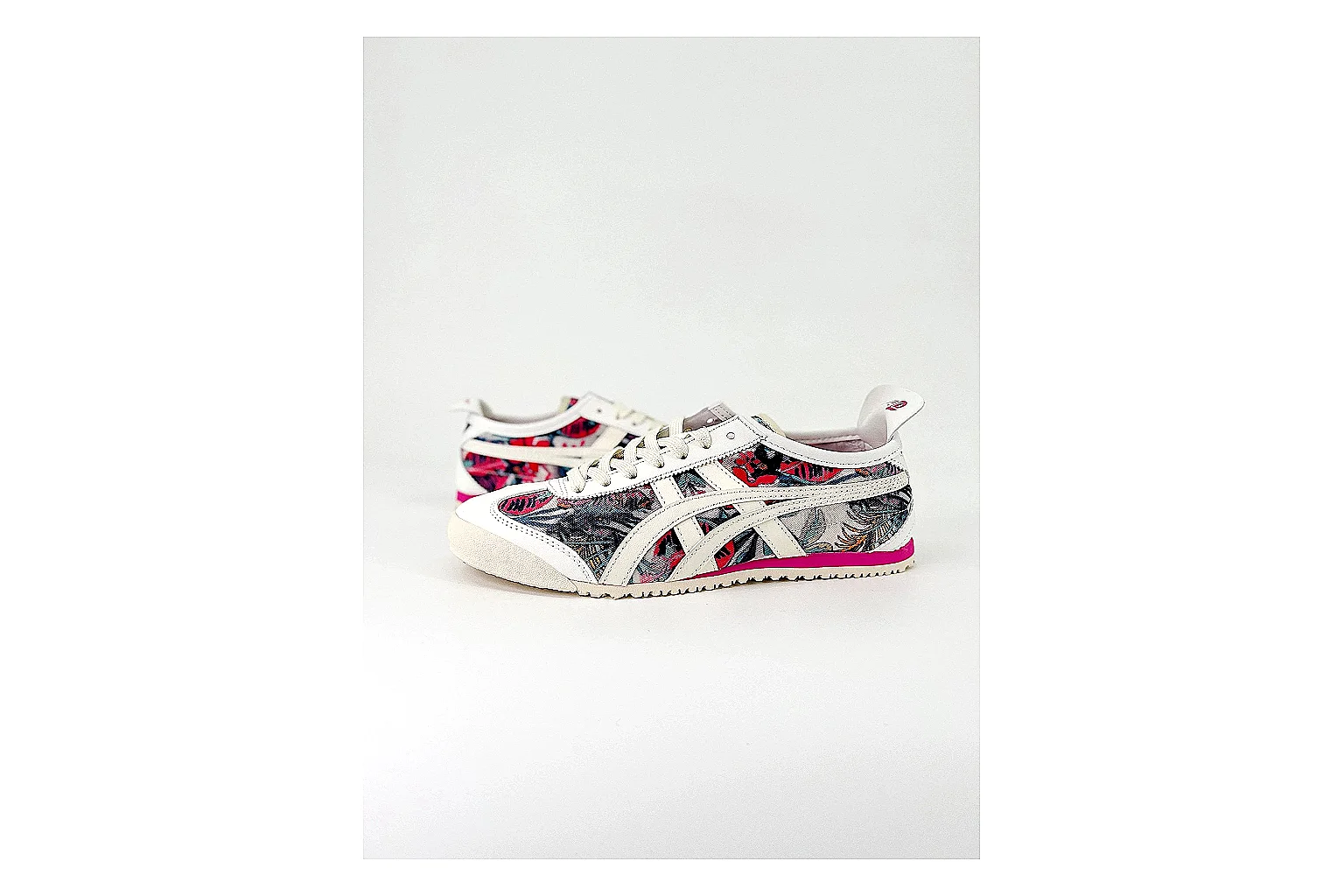 kakoscout.com Onitsuka Tiger Mexico 66 White Red comparison signal card six-photo gallery thumbnail 6