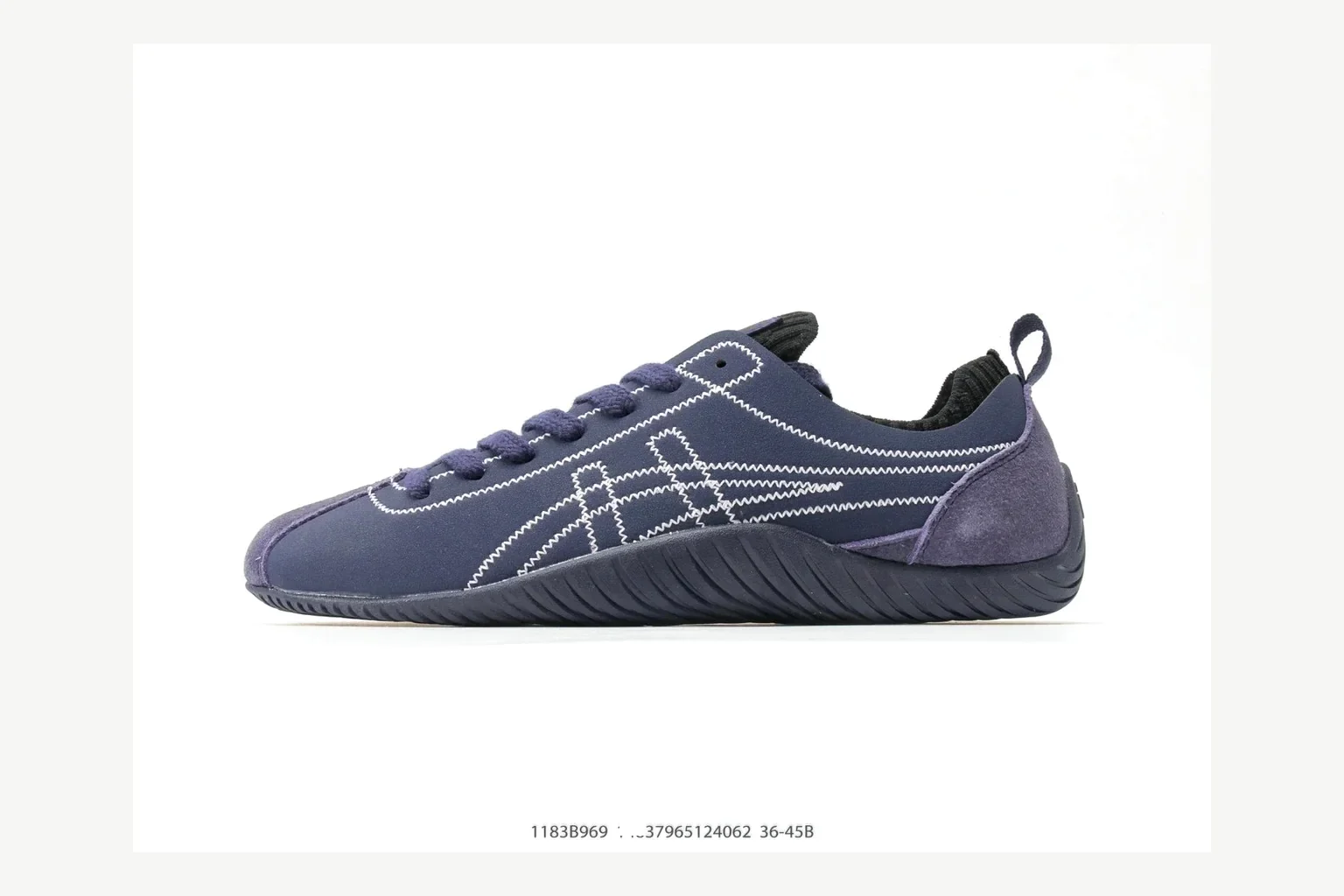 Onitsuka Tiger Navy Low Sneaker comparison signal photo with navy retro stripe low-top with mixed-material upper and low-profile shape