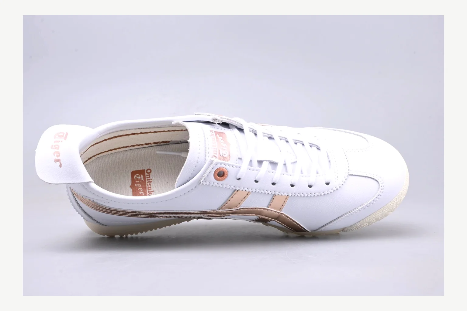 Onitsuka Tiger White Brown Sneaker comparison signal photo with white brown retro stripe low-top with mixed-material upper and low-profile shape thumbnail 2