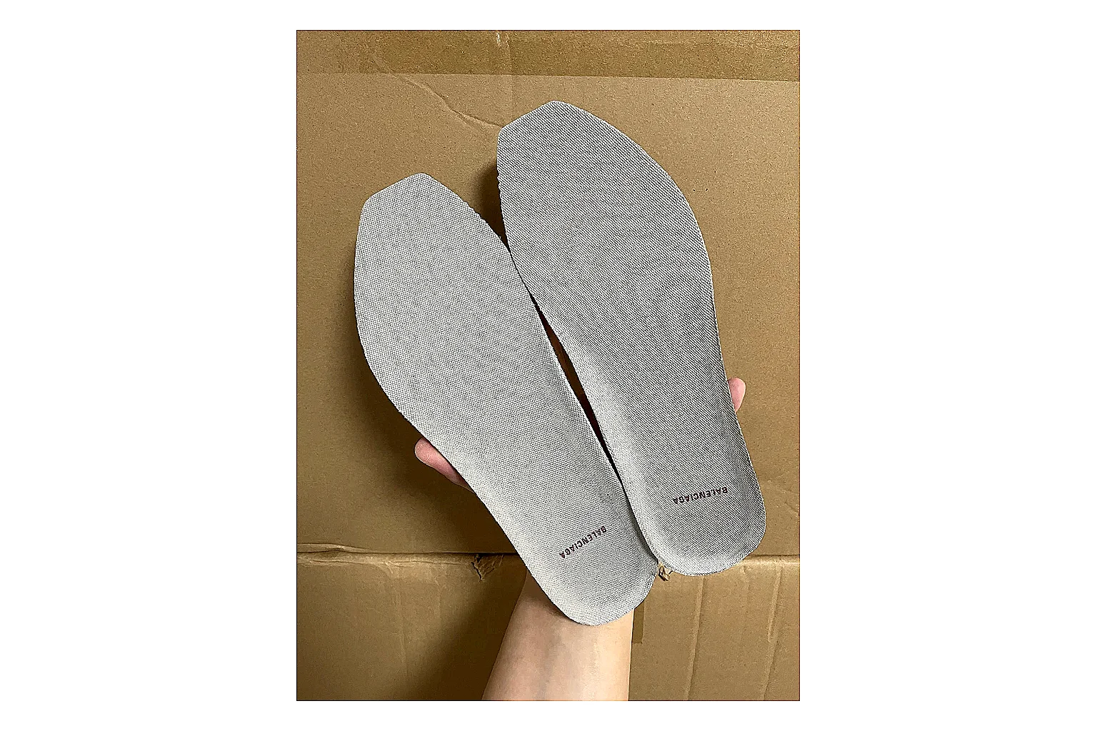Casual Low-Top Sneaker 0691 comparison signal photo with casual low-top sneaker with clean paneling, textured upper and six-view gallery for daily streetwear styling plus side-profile shape, upper panel lines, and outsole detail thumbnail 4