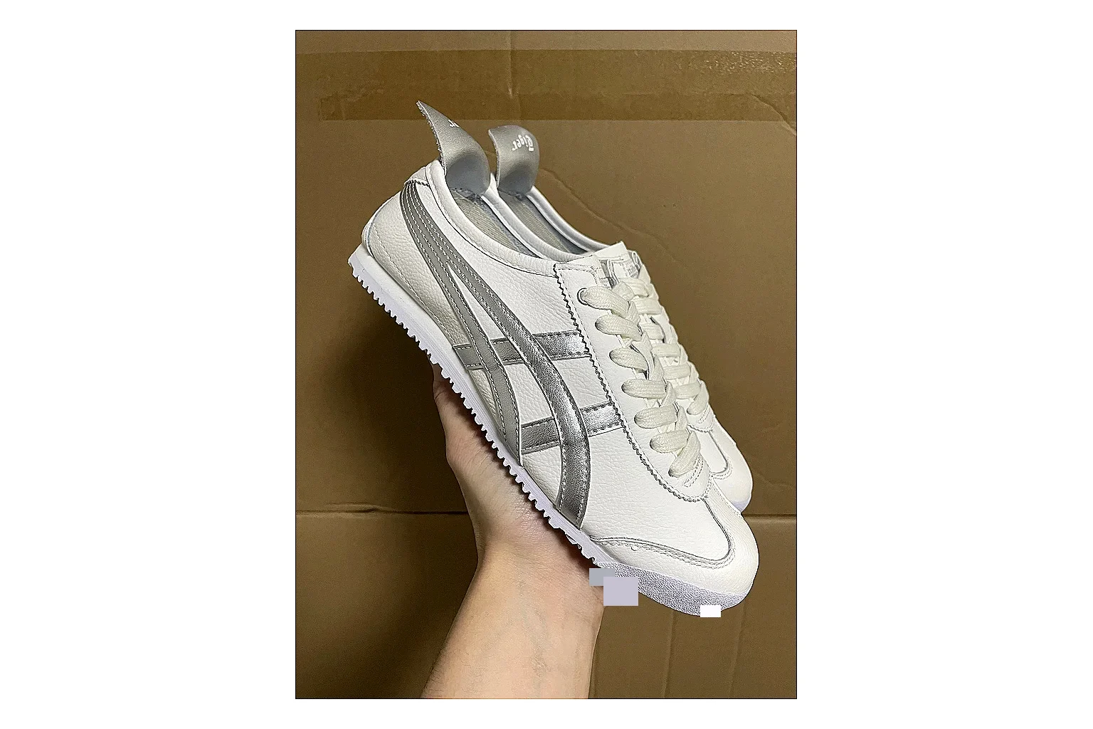 Casual Low-Top Sneaker 0748 comparison signal photo with casual low-top sneaker with clean paneling, textured upper and six-view gallery for daily streetwear styling plus side-profile shape, upper panel lines, and outsole detail