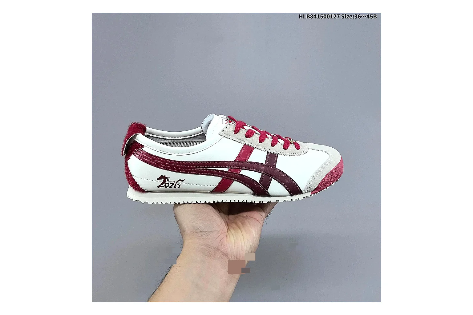 Casual Low-Top Sneaker 0950 comparison signal photo with casual low-top sneaker with clean paneling, textured upper and six-view gallery for daily streetwear styling plus side-profile shape, upper panel lines, and outsole detail