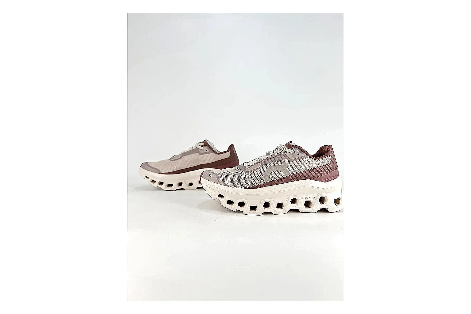 Other Casual Low-Top Sneaker 5153 comparison photo showing clean low-top paneling, textured upper, daily streetwear shape, and six-view gallery coverage thumbnail 5