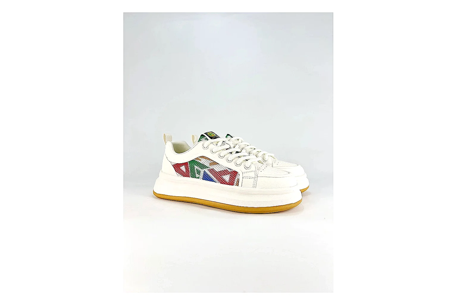 Casual Low-Top Sneaker 5251 comparison signal photo with red casual low-top with mixed-material upper and low-profile shape thumbnail 6