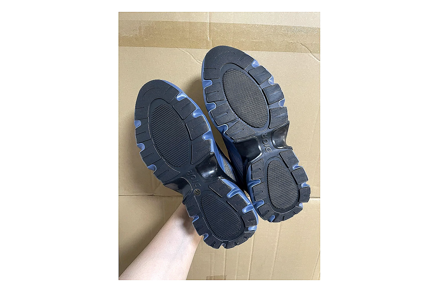Casual Low-Top Sneaker 5618 comparison signal image SKU 1095505618 thumbnail 5