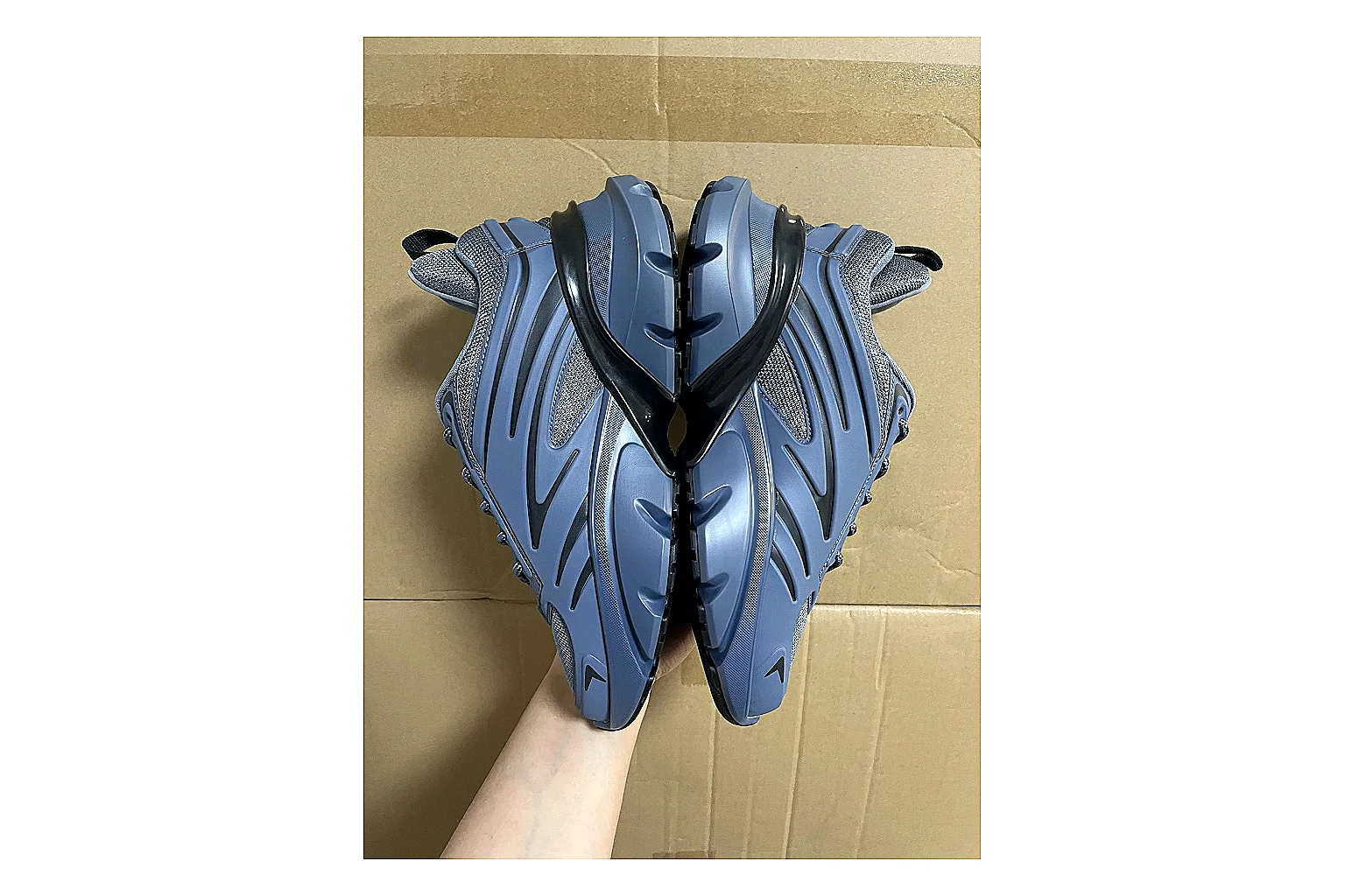 Casual Low-Top Sneaker 5618 comparison signal image SKU 1095505618 thumbnail 6