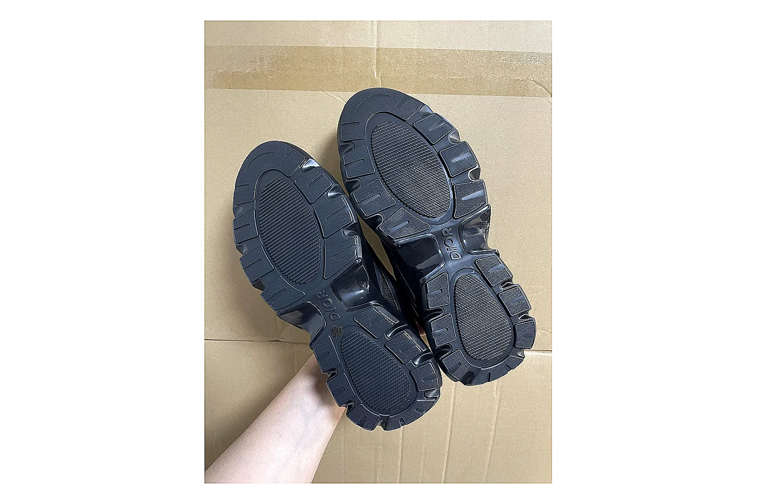 Casual Low-Top Sneaker 5666 comparison signal photo with casual low-top sneaker with clean paneling, textured upper and six-view gallery for daily streetwear styling plus side-profile shape, upper panel lines, and outsole detail thumbnail 5