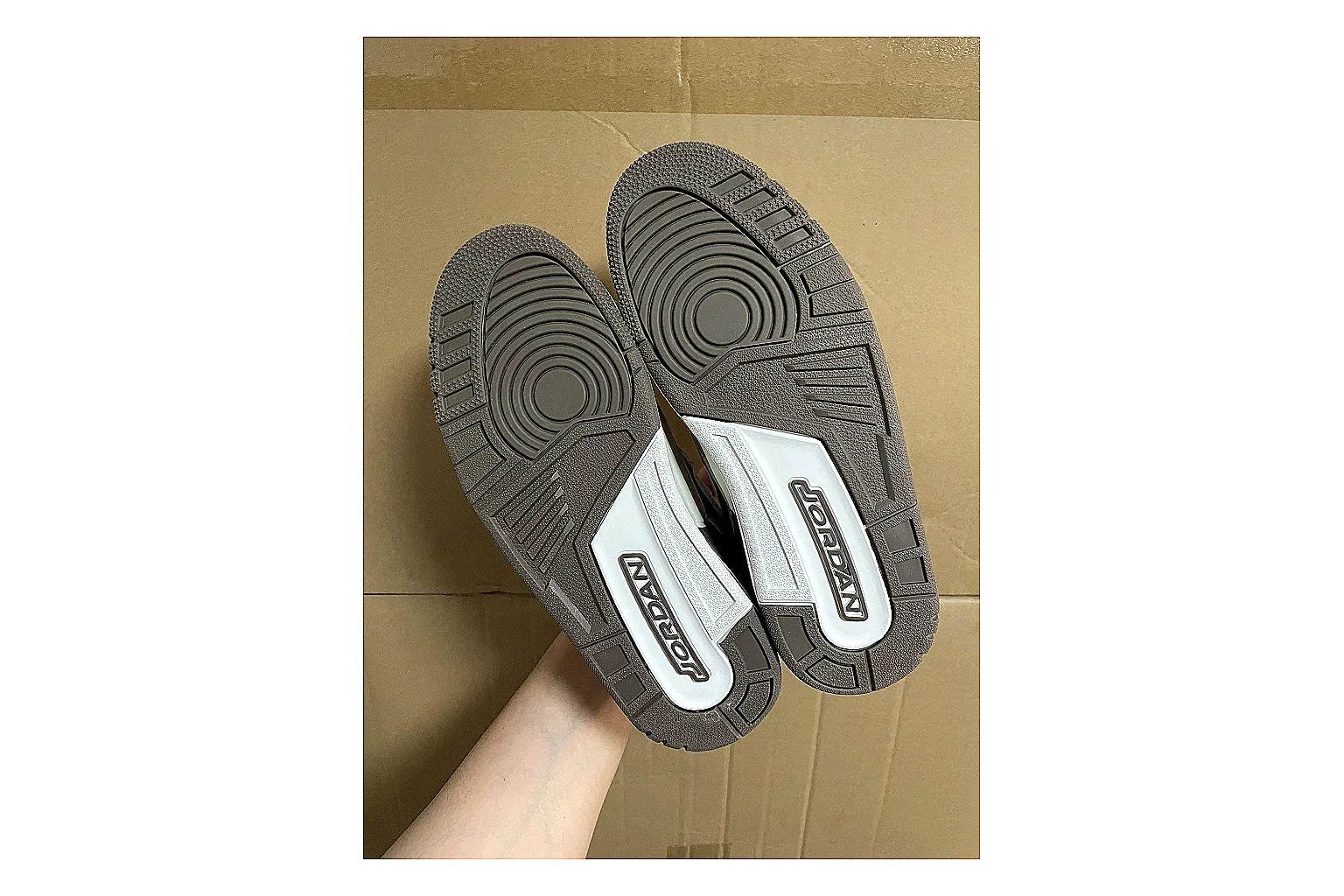 Casual Low-Top Sneaker 5894 comparison signal image SKU 1095505894 thumbnail 2
