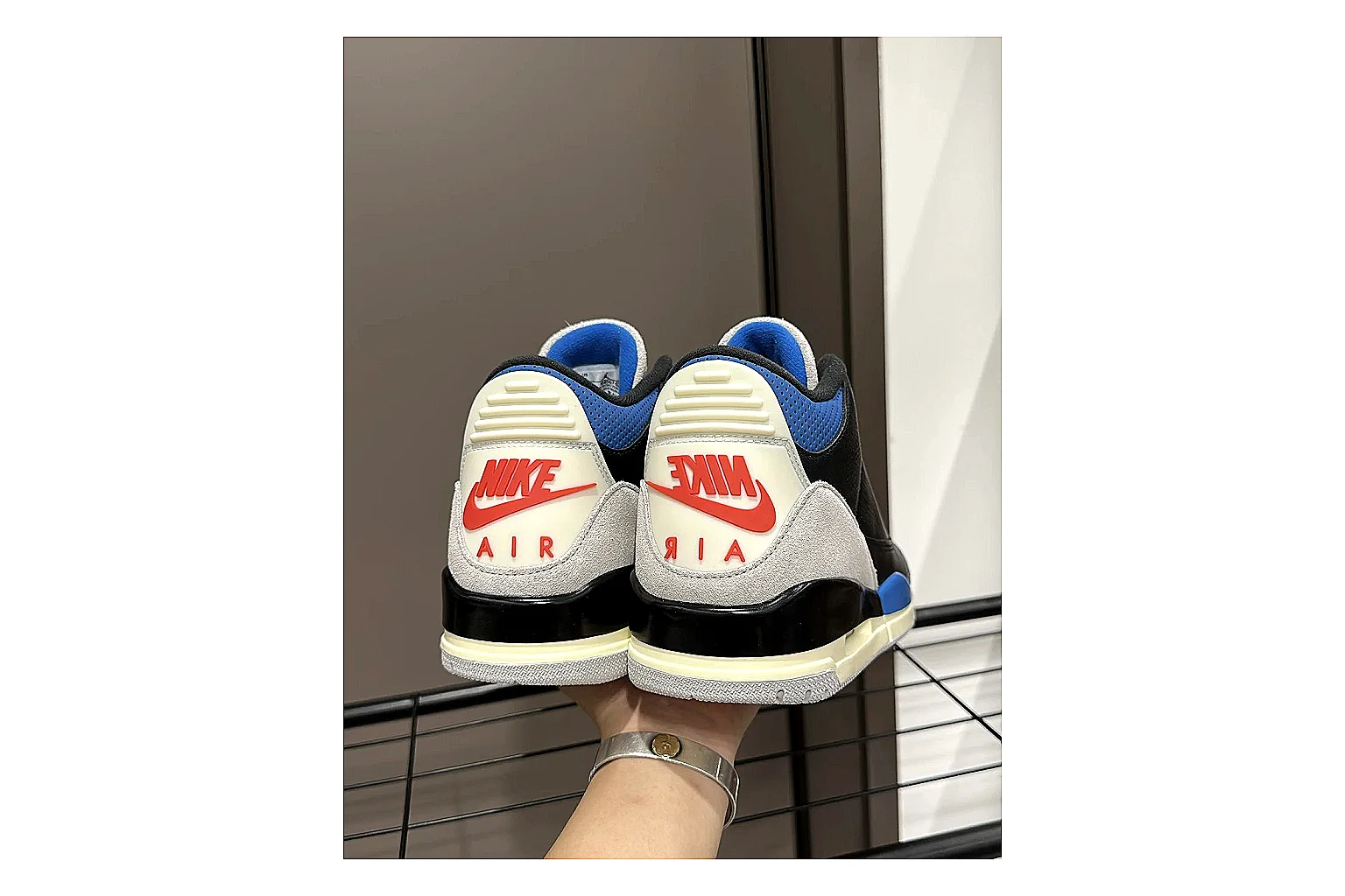 Casual Low-Top Sneaker 6865 comparison signal image SKU 1095506865 thumbnail 5