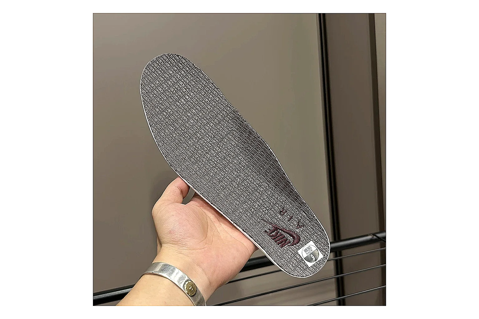 Casual Low-Top Sneaker 7150 comparison signal image SKU 1095507150 thumbnail 2