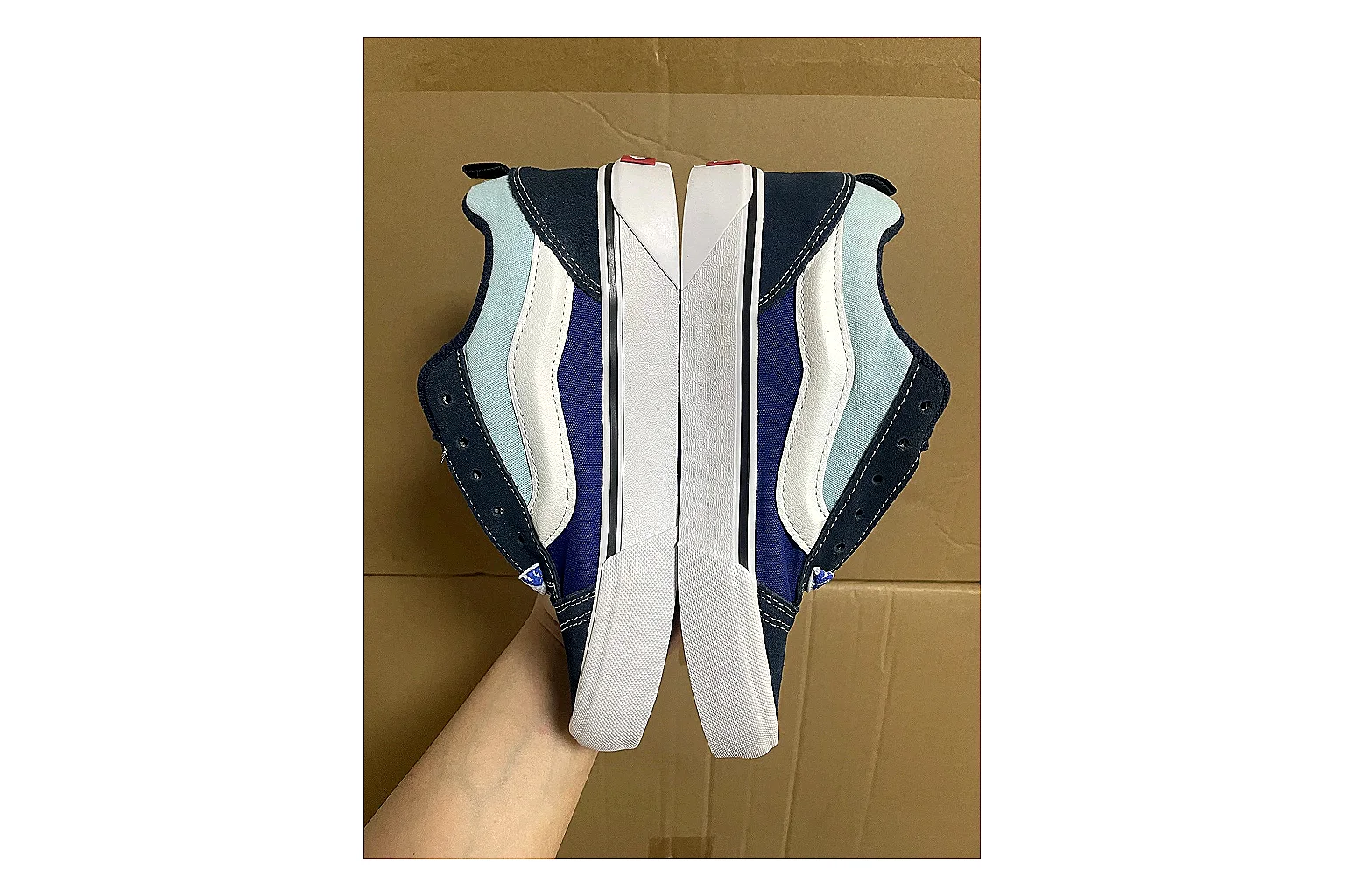 Casual Low-Top Sneaker 7604 comparison signal image SKU 1095507604 thumbnail 6