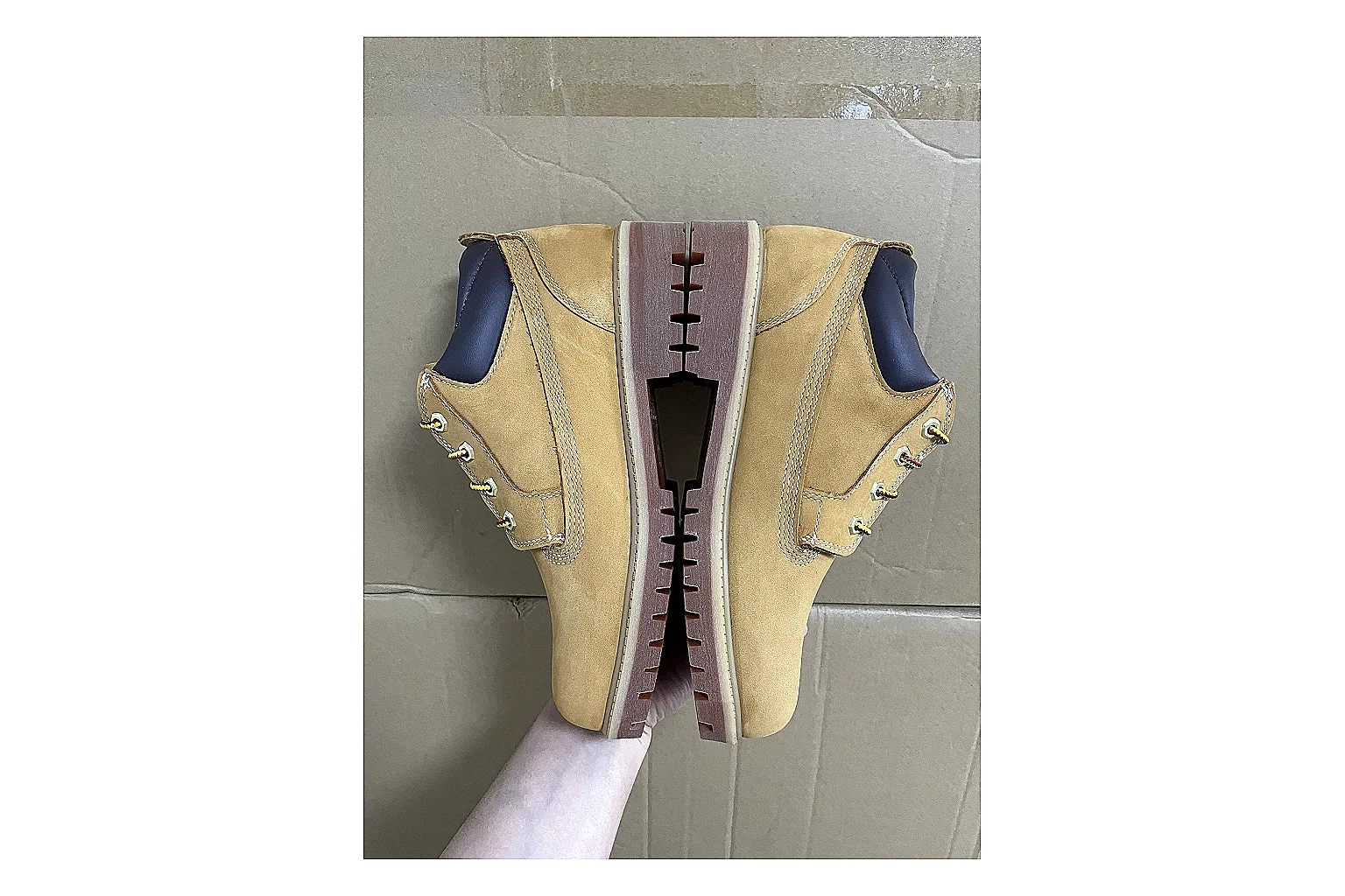Casual Low-Top Sneaker 9490 comparison signal photo with casual low-top sneaker with clean paneling, textured upper and six-view gallery for daily streetwear styling plus side-profile shape, upper panel lines, and outsole detail thumbnail 3