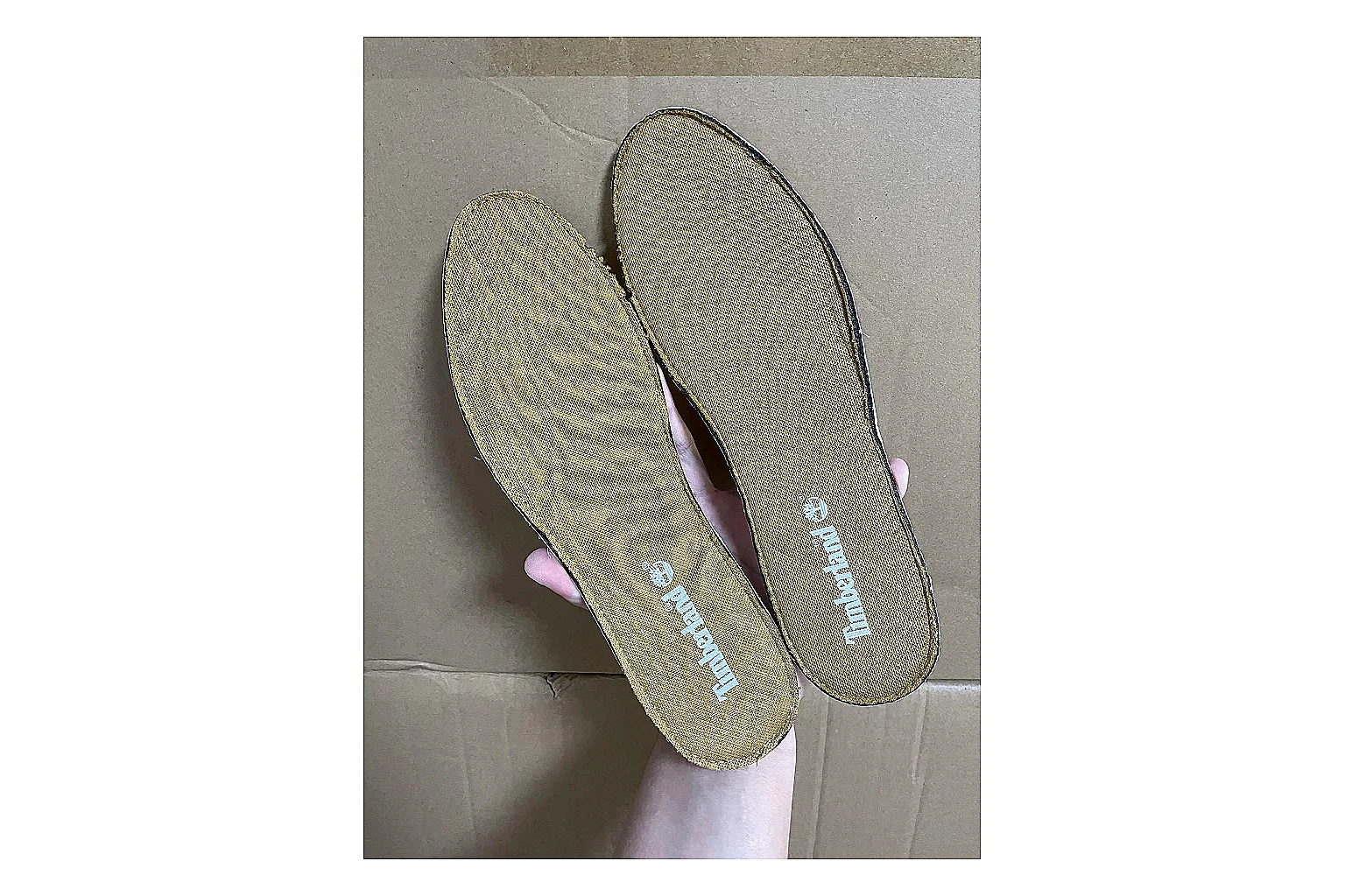 Casual Low-Top Sneaker 9490 comparison signal photo with casual low-top sneaker with clean paneling, textured upper and six-view gallery for daily streetwear styling plus side-profile shape, upper panel lines, and outsole detail thumbnail 4