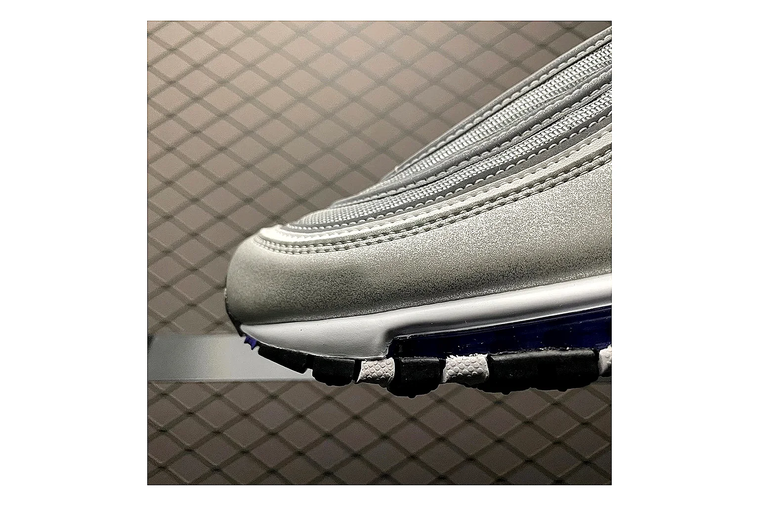 Casual Low-Top Sneaker 9730 comparison signal image SKU 1156009730 thumbnail 3