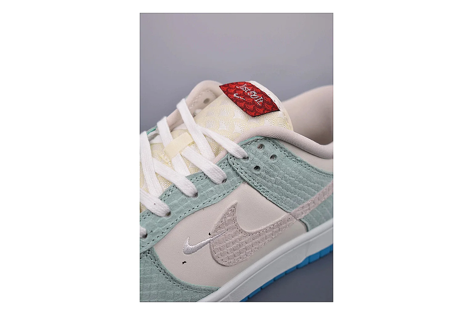 Casual Low-Top Sneaker 9742 comparison signal photo with casual low-top sneaker with clean paneling, textured upper and six-view gallery for daily streetwear styling plus side-profile shape, upper panel lines, and outsole detail thumbnail 2