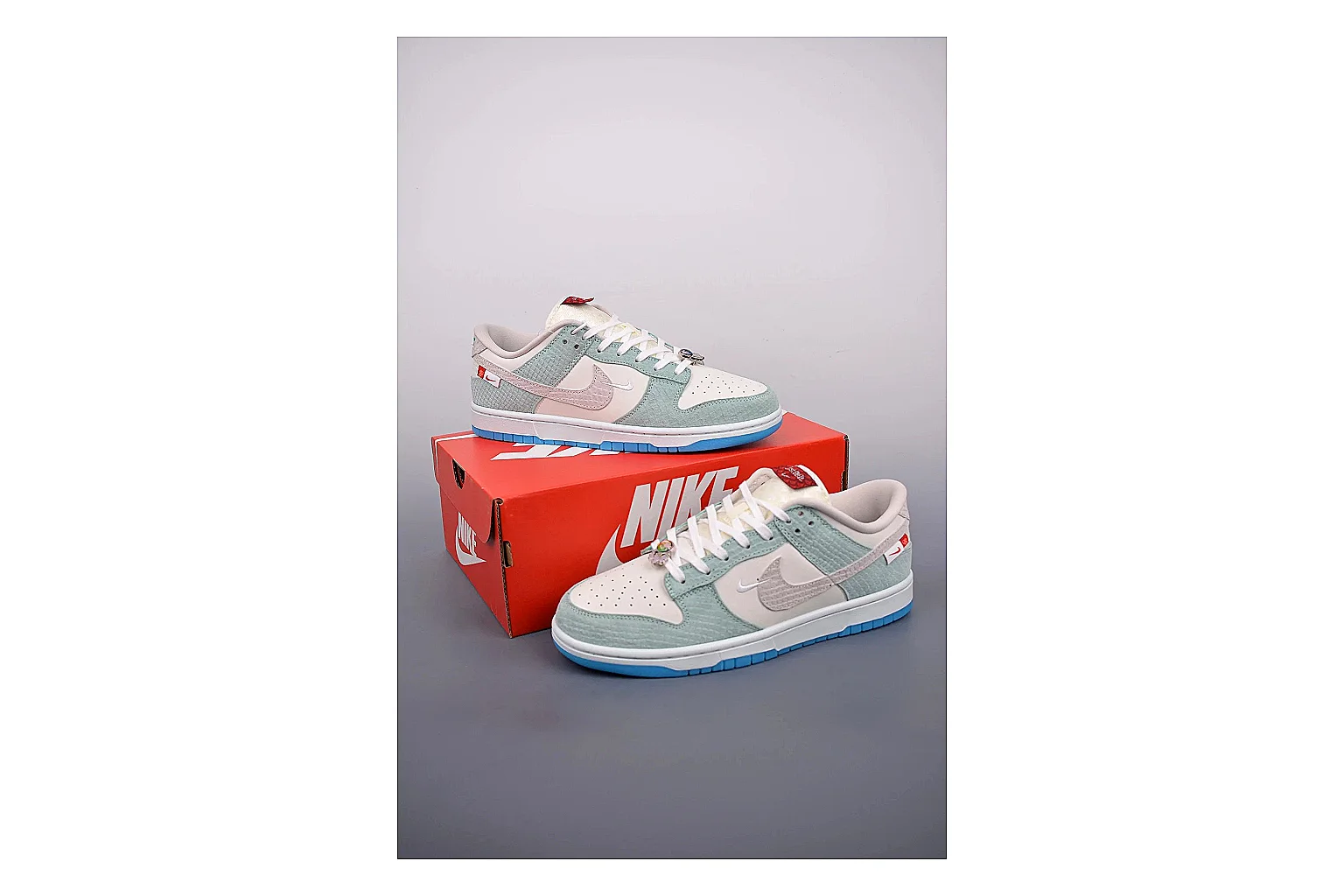 Casual Low-Top Sneaker 9742 comparison signal photo with casual low-top sneaker with clean paneling, textured upper and six-view gallery for daily streetwear styling plus side-profile shape, upper panel lines, and outsole detail thumbnail 5