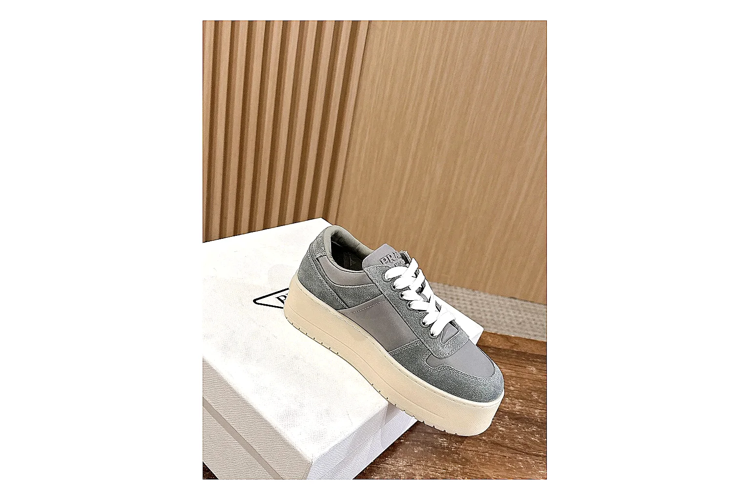 kakoscout.com Grey Platform Low 8764 Grey low-top product image thumbnail 2