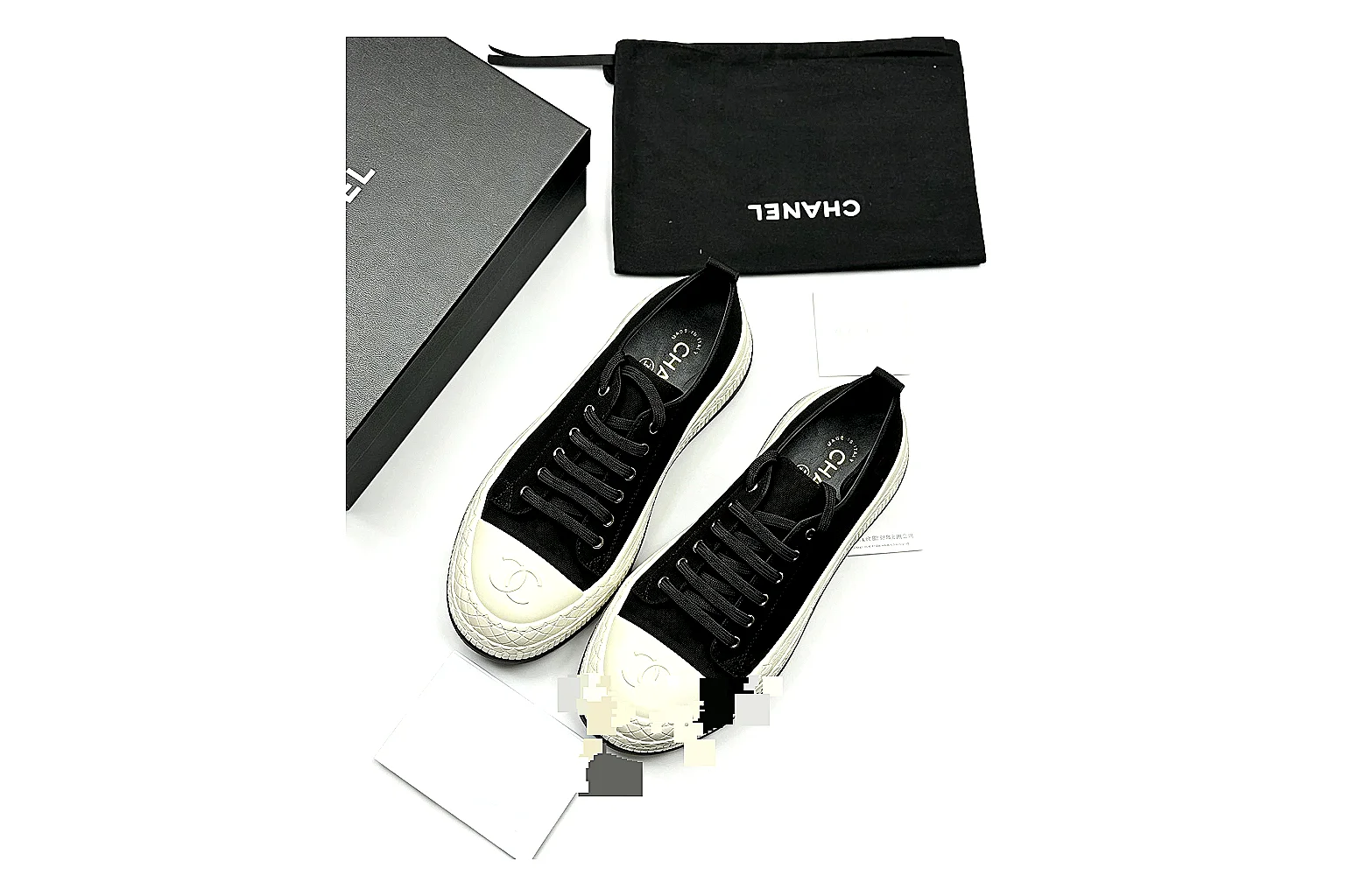 kakoscout.com Prada Low Top Black White comparison signal card six-photo gallery thumbnail 2