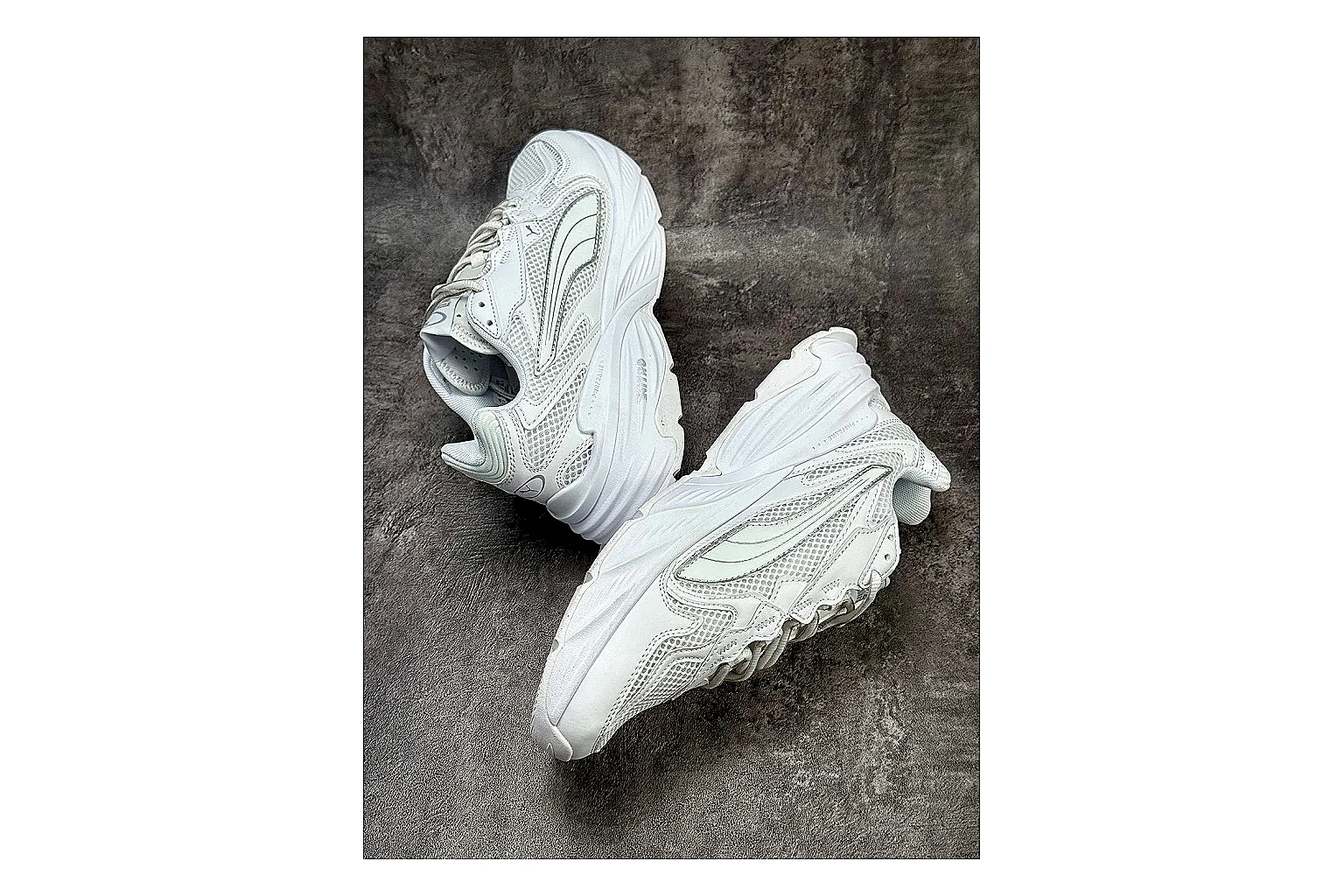 Puma Fade Mixed Sneakers comparison signal image SKU 1182167290 thumbnail 2