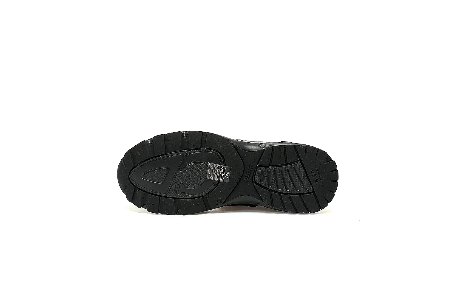 Kako Scout comparison images for Other Black Cutout Tech Runner thumbnail 4