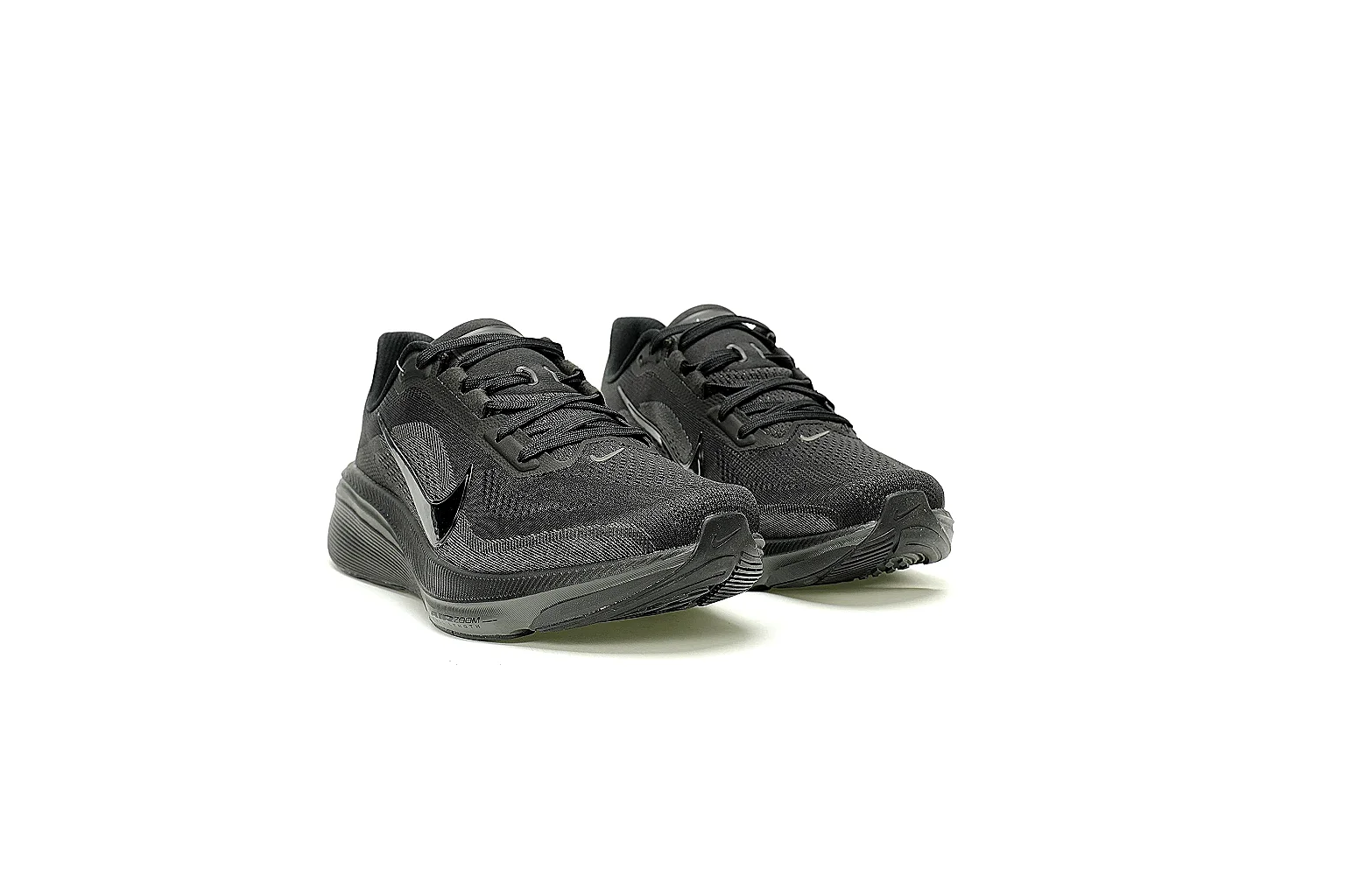 Kako Scout comparison images for Other Black Runner Sneaker thumbnail 4