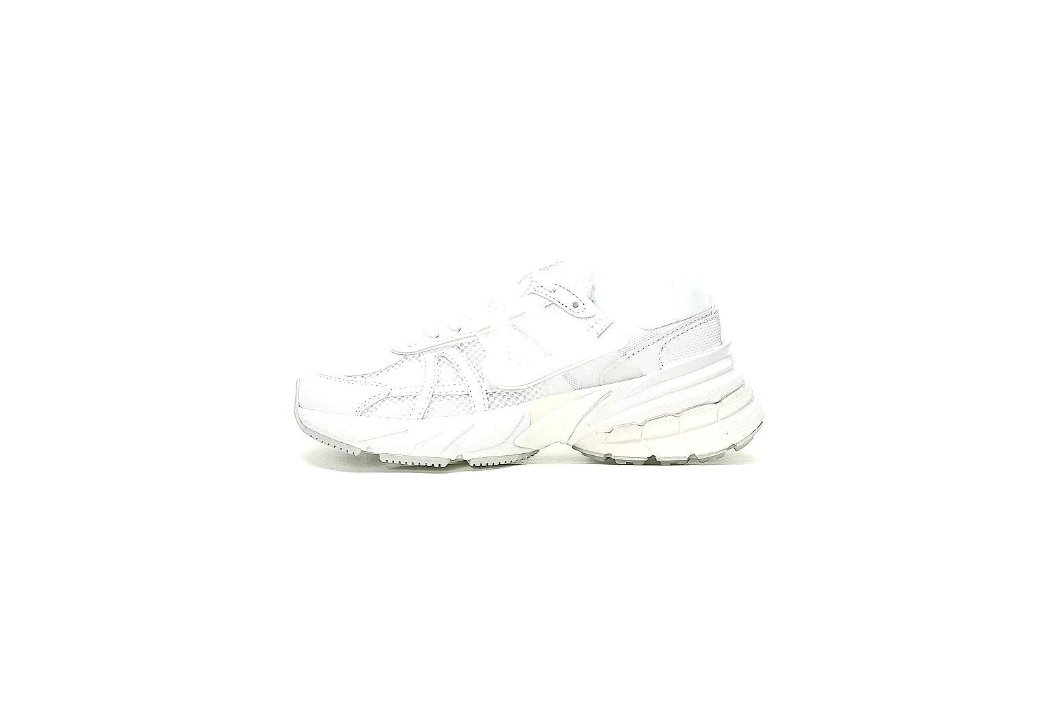 Kako Scout comparison images for Other White Low Court Sneaker