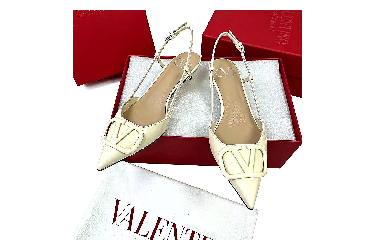 kakoscout.com Valentino Pointed Slingback White comparison signal card six-photo gallery thumbnail 4